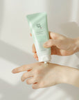 Green Plum Refreshing Cleanser | Limpiador facial refrescante